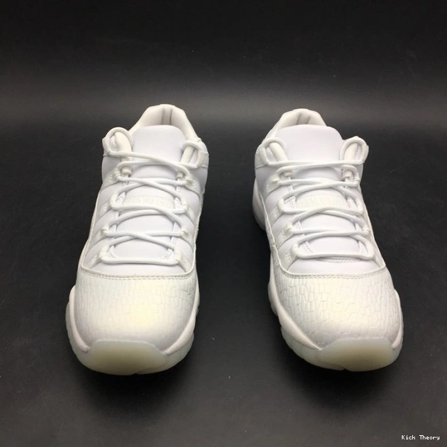 Kicked Out Shoe Store 11 Heiress Frost Low Jordan 897331-100 Air White 0823